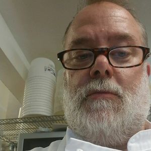 Meet your Posher, Henry